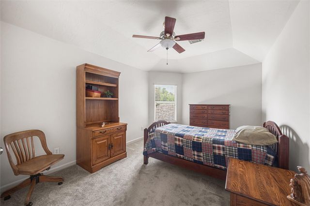 1302 Lake Grayson Drive, Katy, TX 77494
