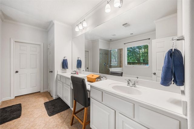 1302 Lake Grayson Drive, Katy, TX 77494
