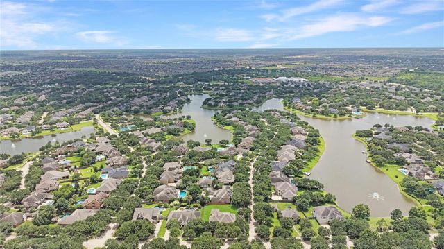 1302 Lake Grayson Drive, Katy, TX 77494