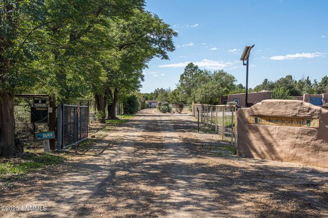 3044 Snow Road, Las Cruces, NM 88005
