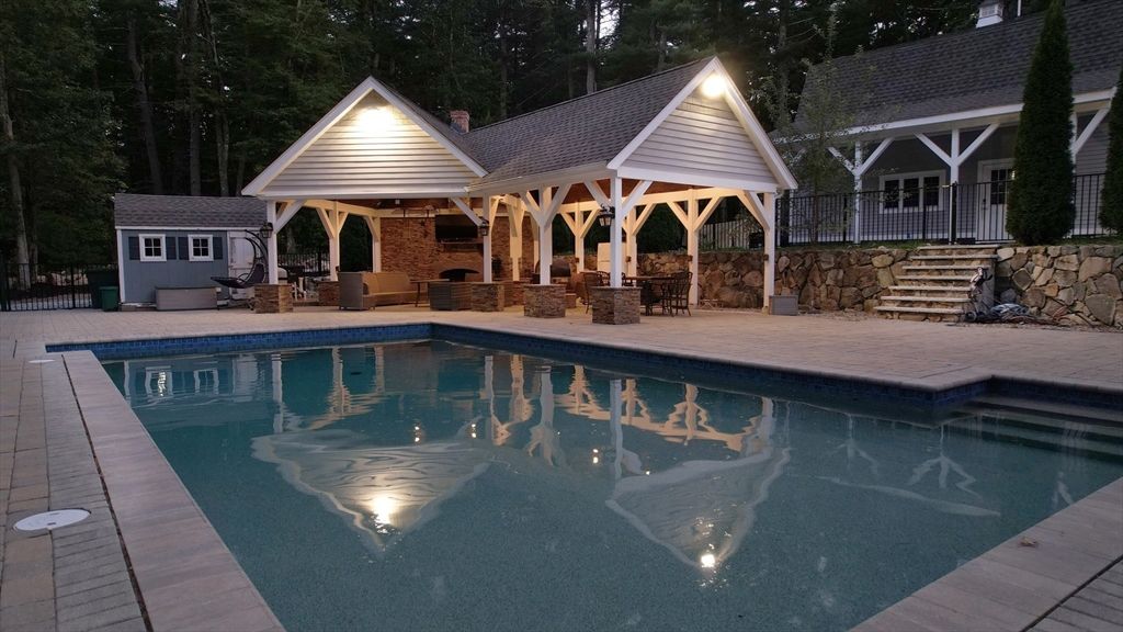 12 Magnolia Street, North Reading, MA 01864