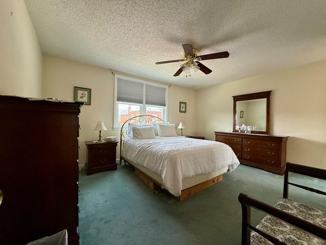 7926 LEONARD ST, Philadelphia, PA 19152