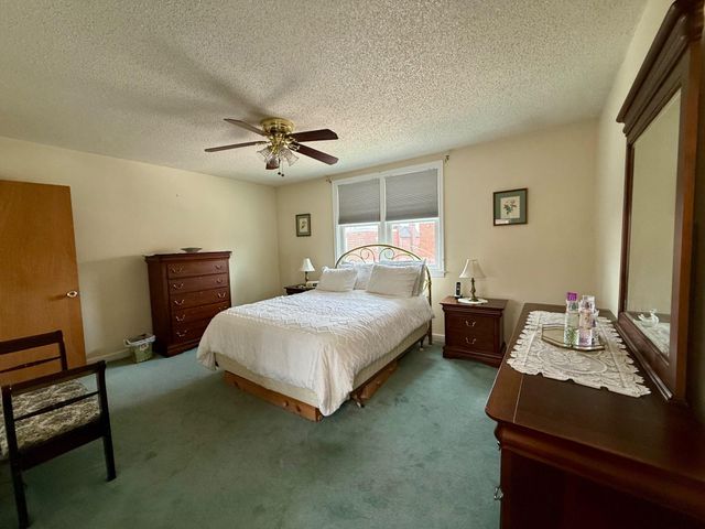 7926 LEONARD ST, Philadelphia, PA 19152