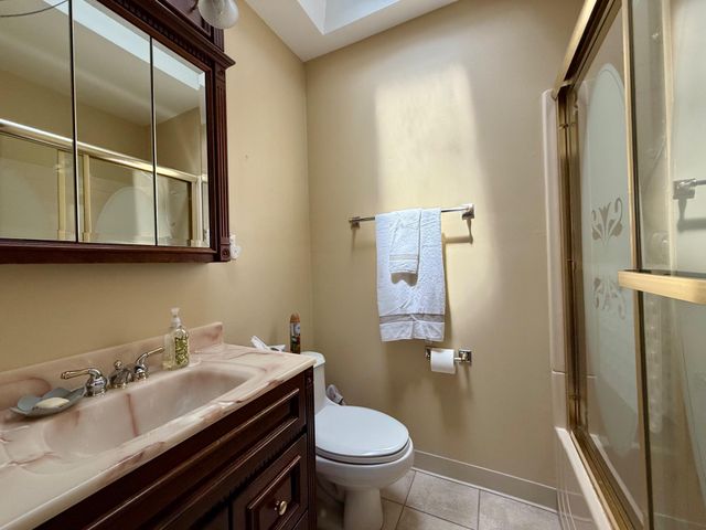7926 LEONARD ST, Philadelphia, PA 19152