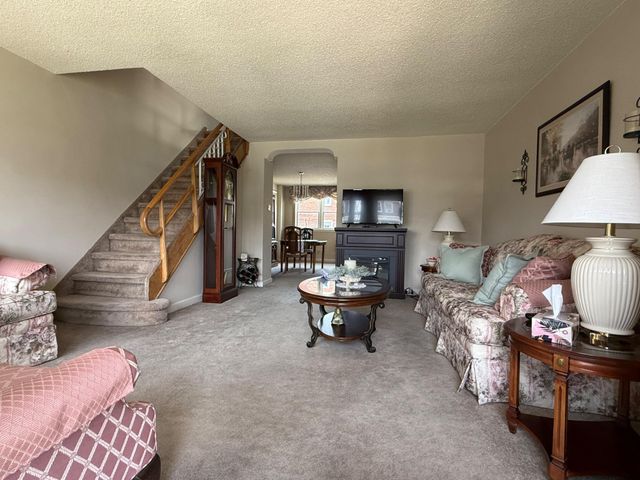 7926 LEONARD ST, Philadelphia, PA 19152