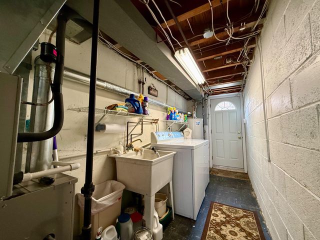 7926 LEONARD ST, Philadelphia, PA 19152