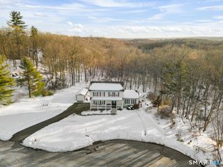 11 Lantern Ridge Road, Beacon Falls, CT 06403