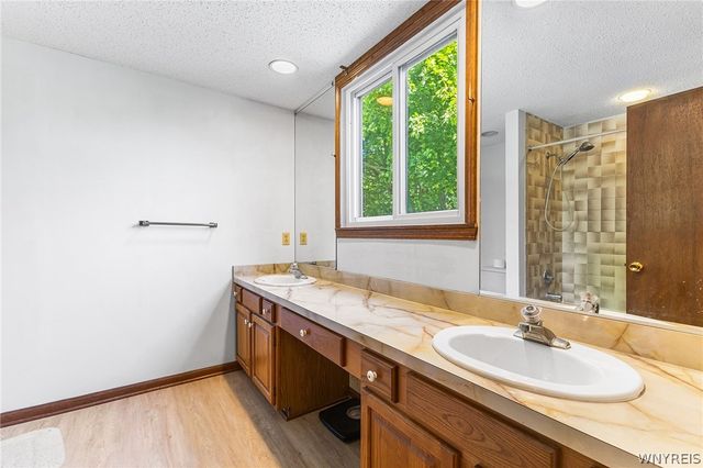 47 Windridge Court, Amherst, NY 14221