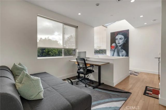 302 S Venice, Venice, CA 90291