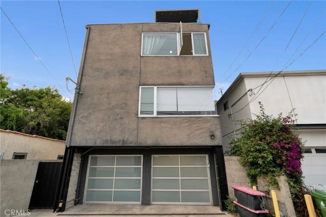 302 S Venice, Venice, CA 90291