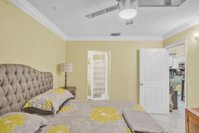3920 SW 69th Terrace 7-S, Miramar, FL 33023