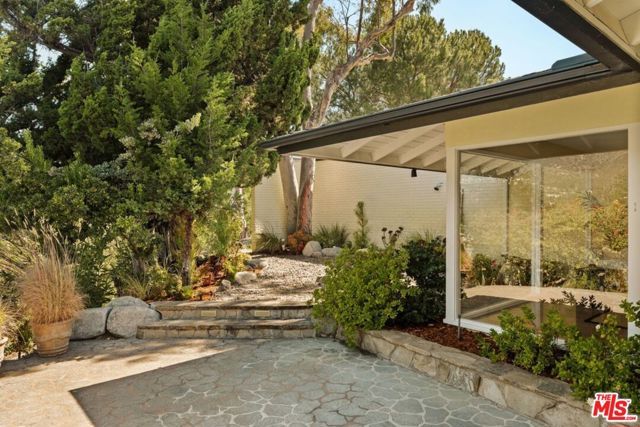 2940 Marcia Road, Glendale, CA 91208