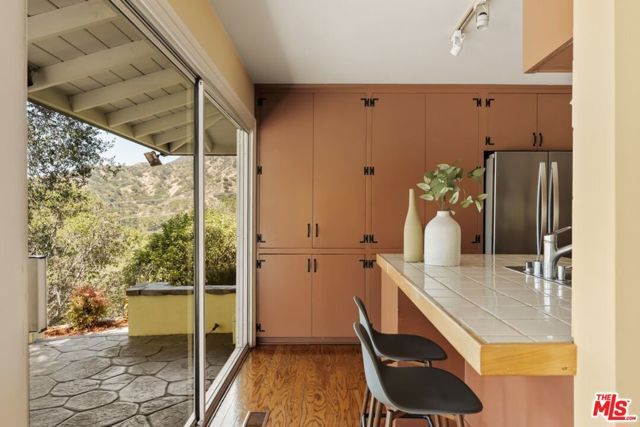 2940 Marcia Road, Glendale, CA 91208