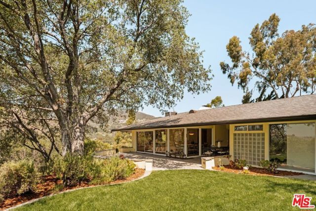 2940 Marcia Road, Glendale, CA 91208