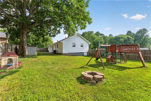 4408 Sardis Road, Gainesville, GA 30506