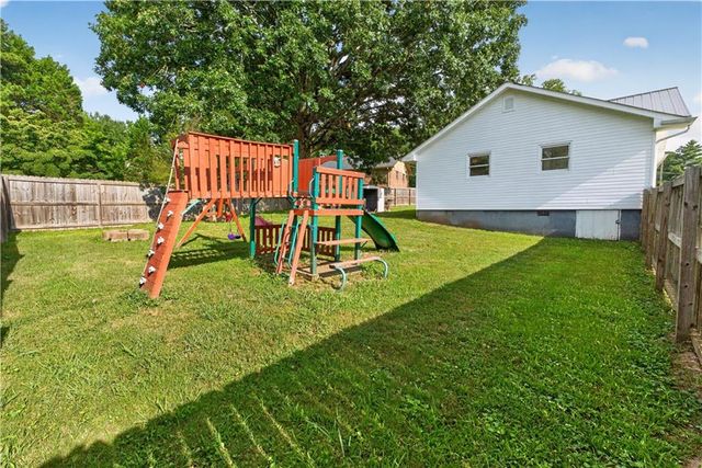 4408 Sardis Road, Gainesville, GA 30506