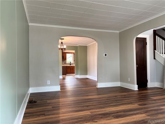 27 Brandel Avenue, Lancaster, NY 14086