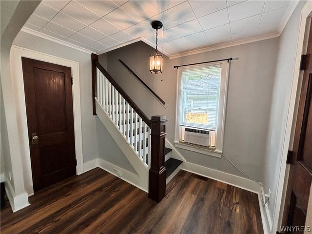 27 Brandel Avenue, Lancaster, NY 14086