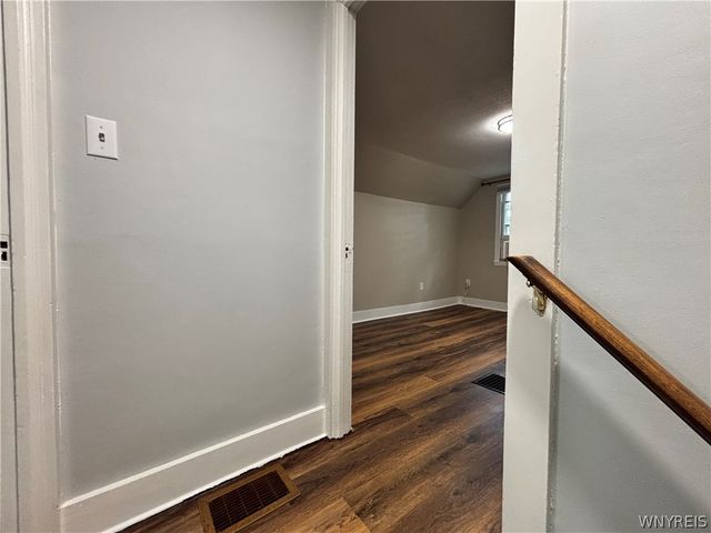 27 Brandel Avenue, Lancaster, NY 14086