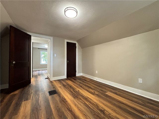 27 Brandel Avenue, Lancaster, NY 14086