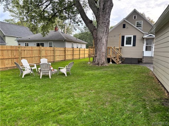 27 Brandel Avenue, Lancaster, NY 14086
