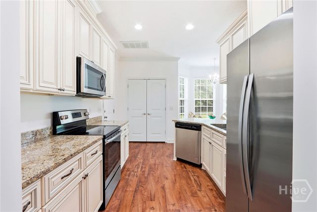 190 Trail S, Midway, GA 31320