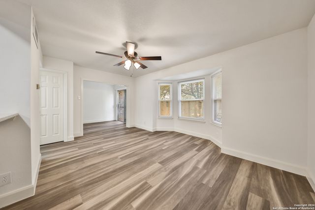 5333 Callaghan Rd, San Antonio, TX 78228