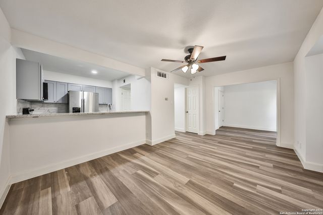 5333 Callaghan Rd, San Antonio, TX 78228
