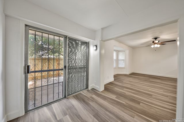 5333 Callaghan Rd, San Antonio, TX 78228