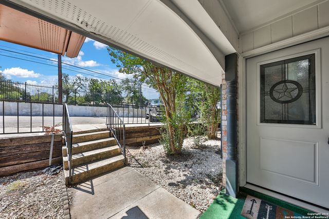 5333 Callaghan Rd, San Antonio, TX 78228