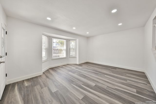 5333 Callaghan Rd, San Antonio, TX 78228