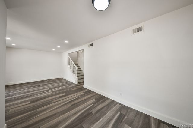 5333 Callaghan Rd, San Antonio, TX 78228