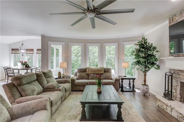 7035 W Mountain Crossing, Cumming, GA 30041