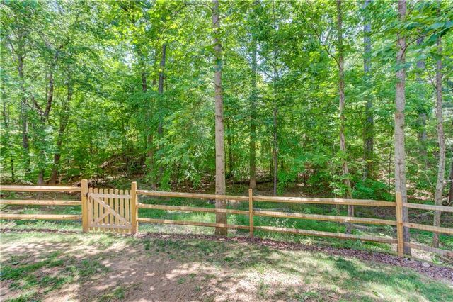 7035 W Mountain Crossing, Cumming, GA 30041