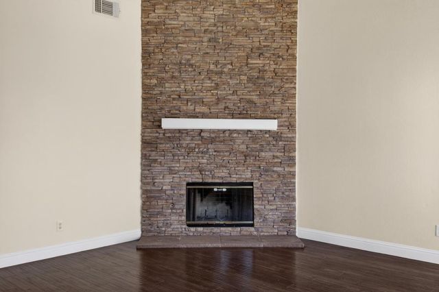 235 Mississippi Dr, Yuba City, CA 95991