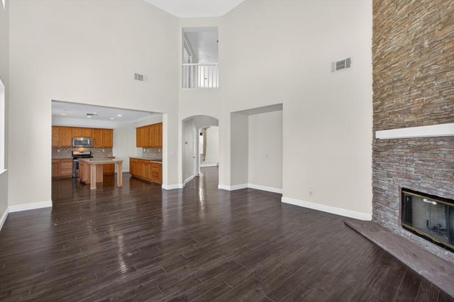 235 Mississippi Dr, Yuba City, CA 95991