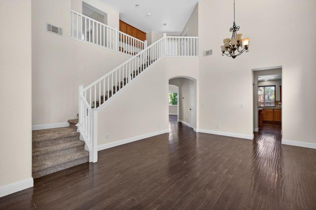 235 Mississippi Dr, Yuba City, CA 95991
