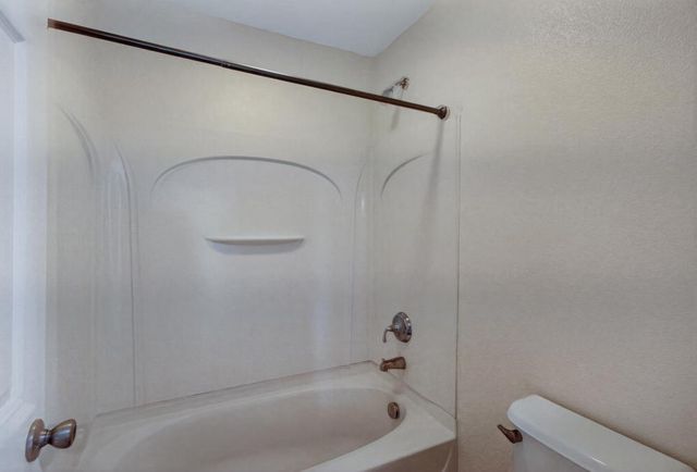 235 Mississippi Dr, Yuba City, CA 95991