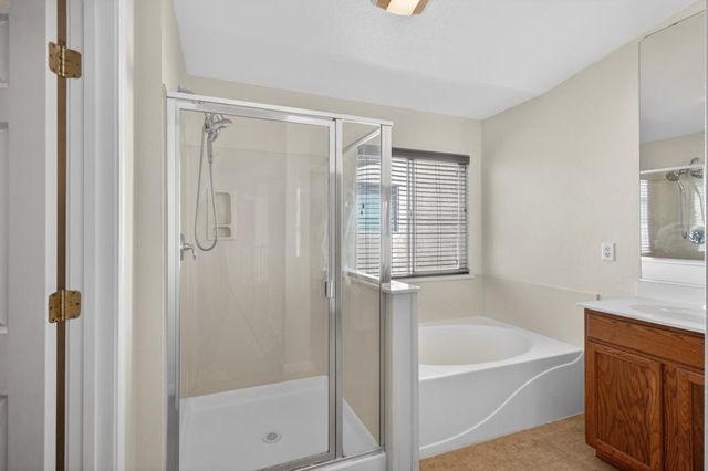 235 Mississippi Dr, Yuba City, CA 95991
