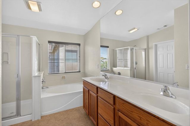 235 Mississippi Dr, Yuba City, CA 95991