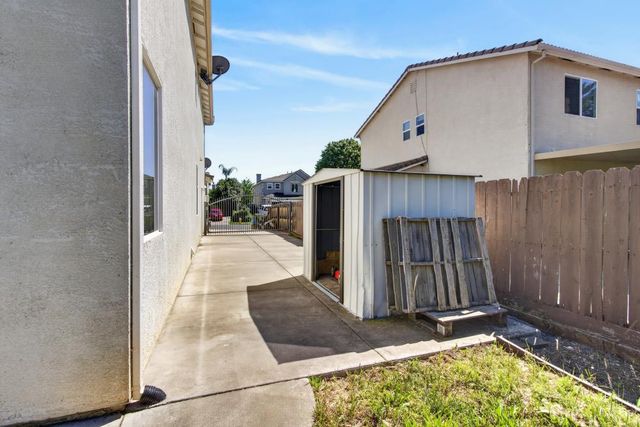 235 Mississippi Dr, Yuba City, CA 95991