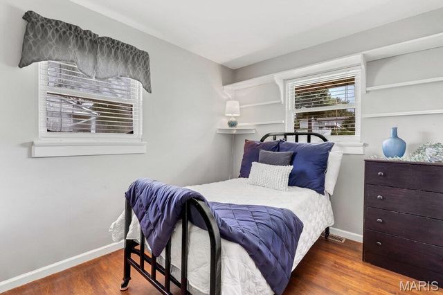 532 Golden Valley Drive, St Louis, MO 63129