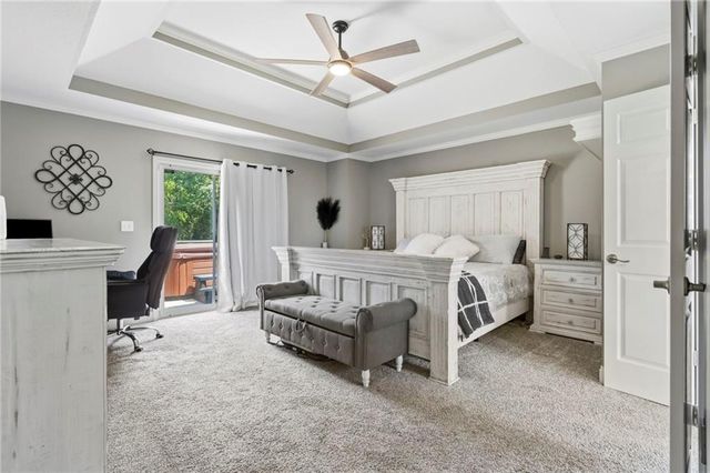 16901 E 215th Street, Peculiar, MO 64078