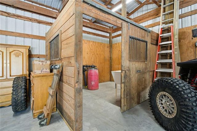 16901 E 215th Street, Peculiar, MO 64078