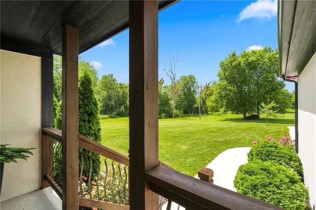 16901 E 215th Street, Peculiar, MO 64078