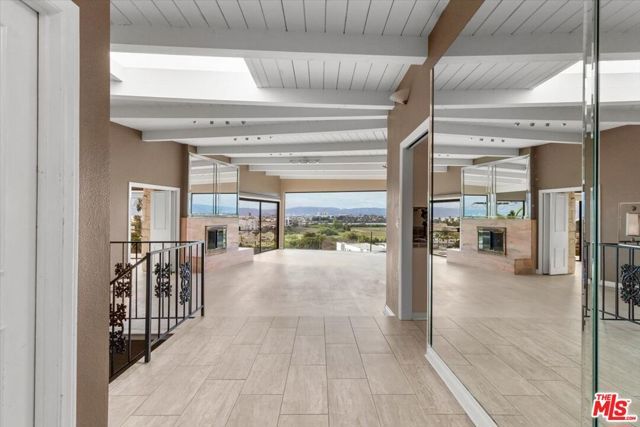 243 Montreal Street, Playa Del Rey (los Angeles), CA 90293