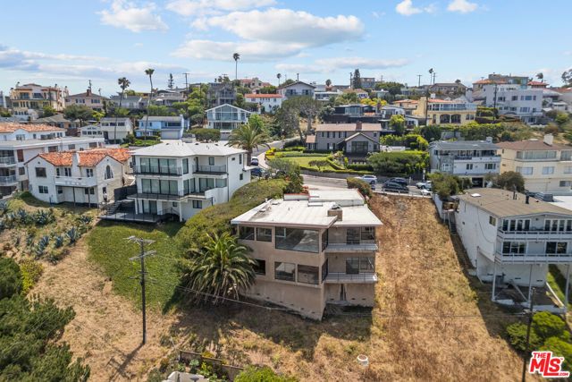 243 Montreal Street, Playa Del Rey (los Angeles), CA 90293