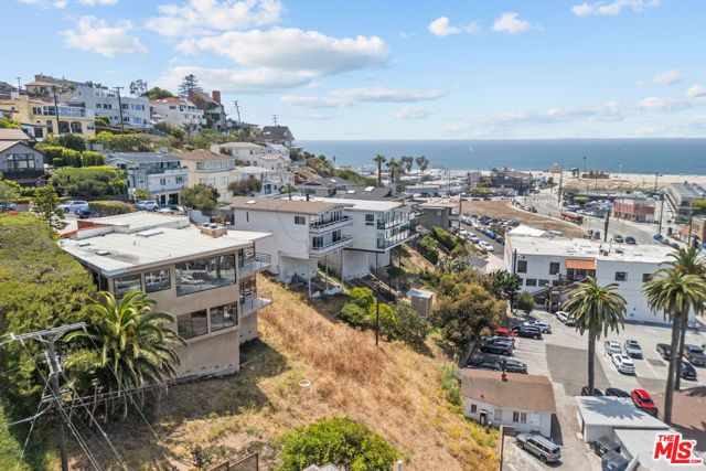 243 Montreal Street, Playa Del Rey (los Angeles), CA 90293