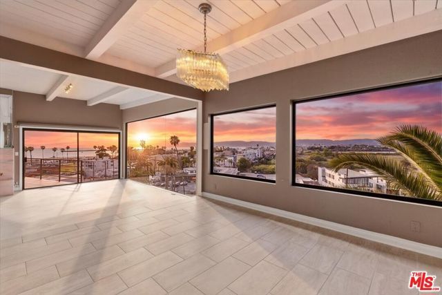 243 Montreal Street, Playa Del Rey (los Angeles), CA 90293