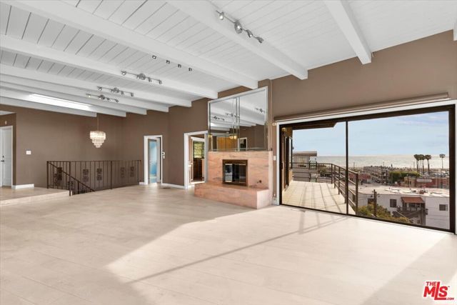 243 Montreal Street, Playa Del Rey (los Angeles), CA 90293